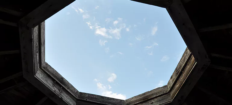 Octagon Window Installation Contractors in Navarre, FL