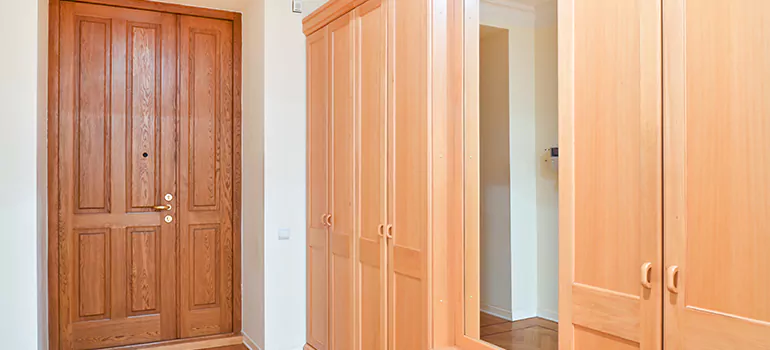 Prehung Wood Interior Doors in Navarre, FL